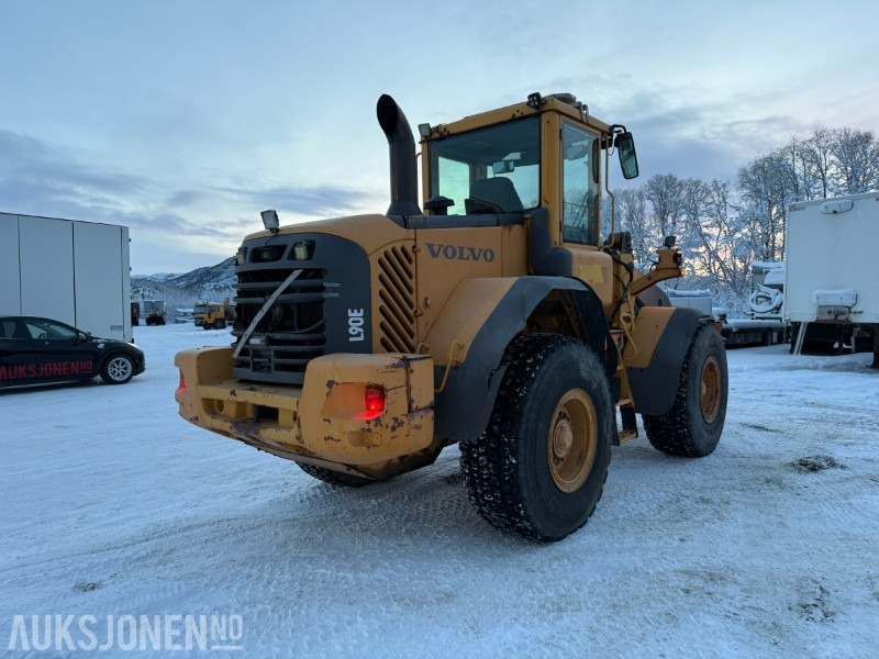 2004 Volvo L90E - Sentralsmøring - Ny motor - Ratinis krautuvas: foto 5 2004 Volvo L90E - Sentralsmøring - Ny motor - Ratinis krautuvas: foto 5