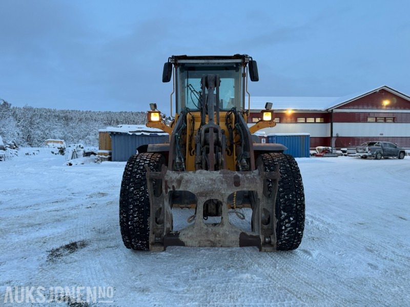 2004 Volvo L90E - Sentralsmøring - Ny motor - Ratinis krautuvas: foto 2 2004 Volvo L90E - Sentralsmøring - Ny motor - Ratinis krautuvas: foto 2