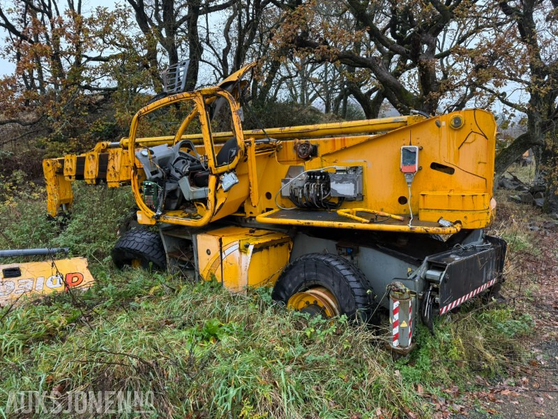 2005 Dieci Pegasus 45.21 Teleskoptruck / vinsj / kurv - delemaskin - Teleskopinis krautuvas: foto 1 2005 Dieci Pegasus 45.21 Teleskoptruck / vinsj / kurv - delemaskin - Teleskopinis krautuvas: foto 1
