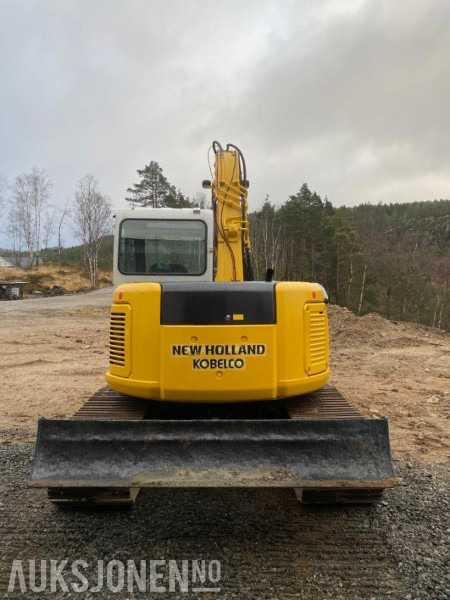 2006 New Holland Kobelco e70 mva fri med tiltrotator, pusseskuff og graveskuff - Ekskavatorius: foto 4 2006 New Holland Kobelco e70 mva fri med tiltrotator, pusseskuff og graveskuff - Ekskavatorius: foto 4