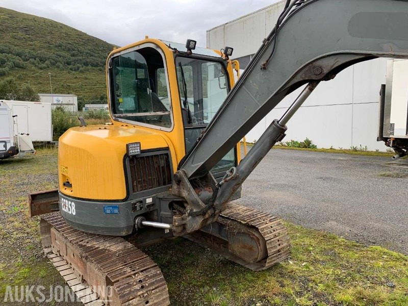 2007 Volvo ECR 58 - 6 Tonns gravemaskin - Sertifisert - Mye tilbehør - Ekskavatorius: foto 3 2007 Volvo ECR 58 - 6 Tonns gravemaskin - Sertifisert - Mye tilbehør - Ekskavatorius: foto 3