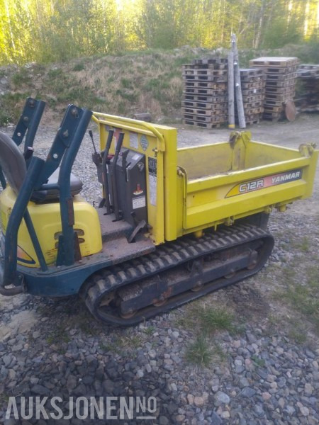 2007 Yanmar C12r beltedumper med treveis tipp - Savivartis: foto 2 2007 Yanmar C12r beltedumper med treveis tipp - Savivartis: foto 2