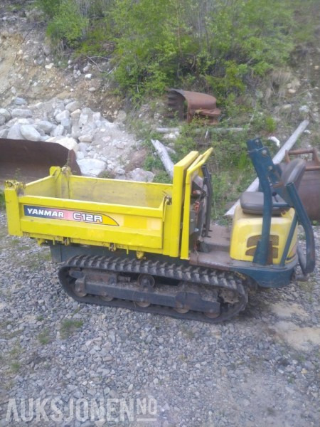 2007 Yanmar C12r beltedumper med treveis tipp - Savivartis: foto 1 2007 Yanmar C12r beltedumper med treveis tipp - Savivartis: foto 1