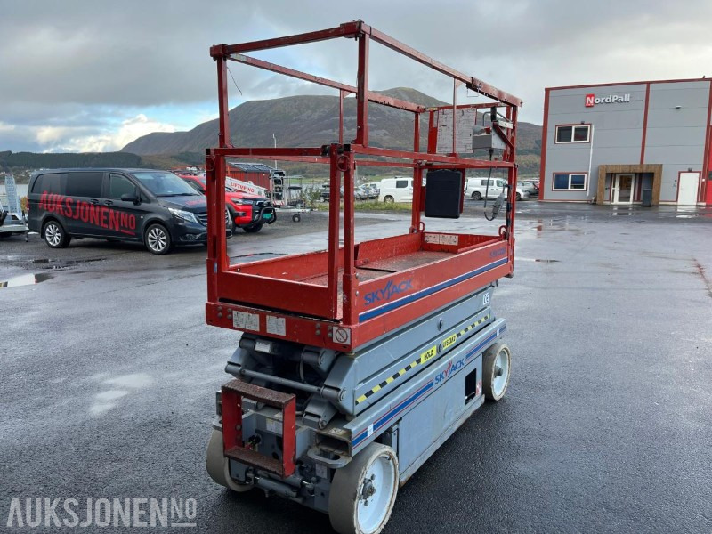 2008 SkyJack SJIII 3220 Sakselift, 208 timer - Kėlimo platforma: foto 1 2008 SkyJack SJIII 3220 Sakselift, 208 timer - Kėlimo platforma: foto 1