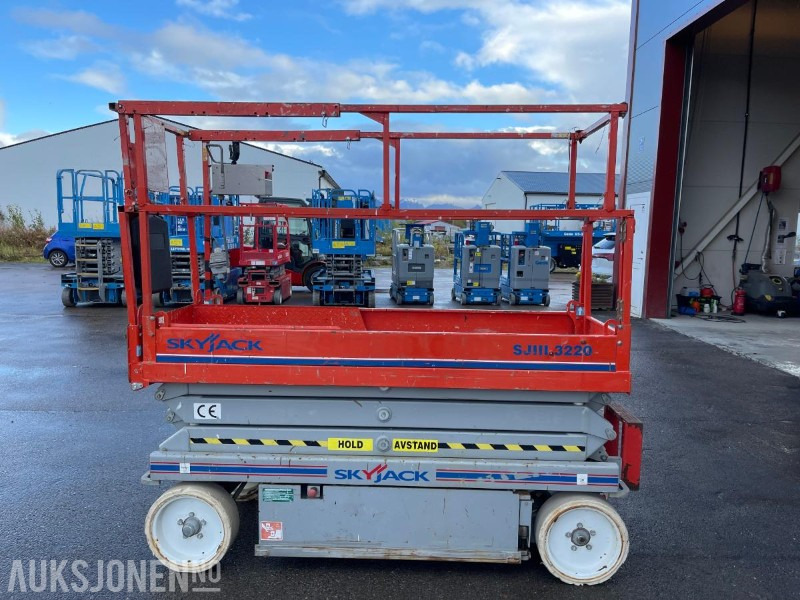 2008 SkyJack SJIII 3220 Sakselift, 208 timer - Kėlimo platforma: foto 5 2008 SkyJack SJIII 3220 Sakselift, 208 timer - Kėlimo platforma: foto 5