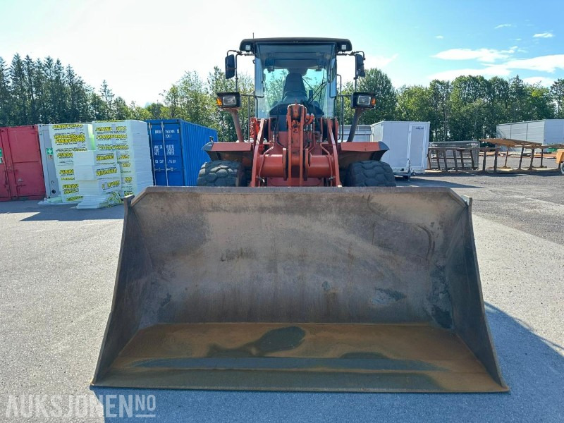2009 Hitachi ZW140 hjullaster - Ratinis krautuvas: foto 2 2009 Hitachi ZW140 hjullaster - Ratinis krautuvas: foto 2
