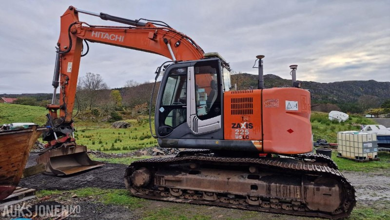 2009 Hitachi ZX225USLC-3 Beltegraver m/GPS/Rototilt med klype/3 skuffer, 12800 timer - Ekskavatorius: foto 3 2009 Hitachi ZX225USLC-3 Beltegraver m/GPS/Rototilt med klype/3 skuffer, 12800 timer - Ekskavatorius: foto 3