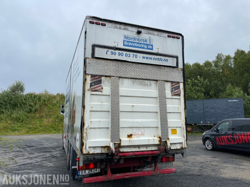 2009 Scania 480 R-serie Highline Skapbil med full sideåpning og Zepro baklift - Furgonas sunkvežimis: foto 5 2009 Scania 480 R-serie Highline Skapbil med full sideåpning og Zepro baklift - Furgonas sunkvežimis: foto 5