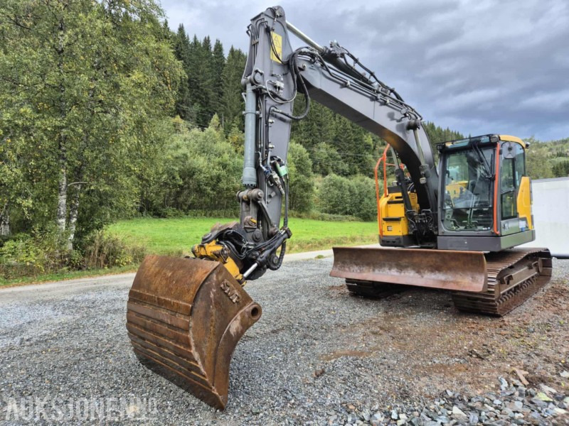 2010 Volvo EC145EL ENGCON TILTROTATOR SENTRALSMØRING 7474 timer - Ekskavatorius: foto 1 2010 Volvo EC145EL ENGCON TILTROTATOR SENTRALSMØRING 7474 timer - Ekskavatorius: foto 1