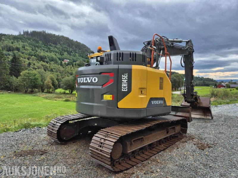 2010 Volvo EC145EL ENGCON TILTROTATOR SENTRALSMØRING 7474 timer - Ekskavatorius: foto 4 2010 Volvo EC145EL ENGCON TILTROTATOR SENTRALSMØRING 7474 timer - Ekskavatorius: foto 4