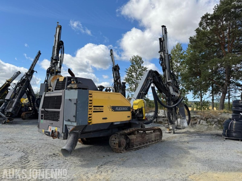 2013 Atlas Copco FlexiROC T35R-01CME boreslipper - Gręžimo mašina: foto 4 2013 Atlas Copco FlexiROC T35R-01CME boreslipper - Gręžimo mašina: foto 4