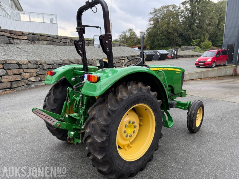 2013 John Deere 5055E 40 km - Traktorius: foto 5 2013 John Deere 5055E 40 km - Traktorius: foto 5