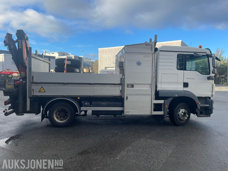 2013 MAN TGM 15.290 E- verkspåbygg med bak montert kran (Palfinger PK9002 – EH) og vinsj - Nye vinterfelger og dekk NYLIG EU OK - Sunkvežimis su kranu: foto 5 2013 MAN TGM 15.290 E- verkspåbygg med bak montert kran (Palfinger PK9002 – EH) og vinsj - Nye vinterfelger og dekk NYLIG EU OK - Sunkvežimis su kranu: foto 5