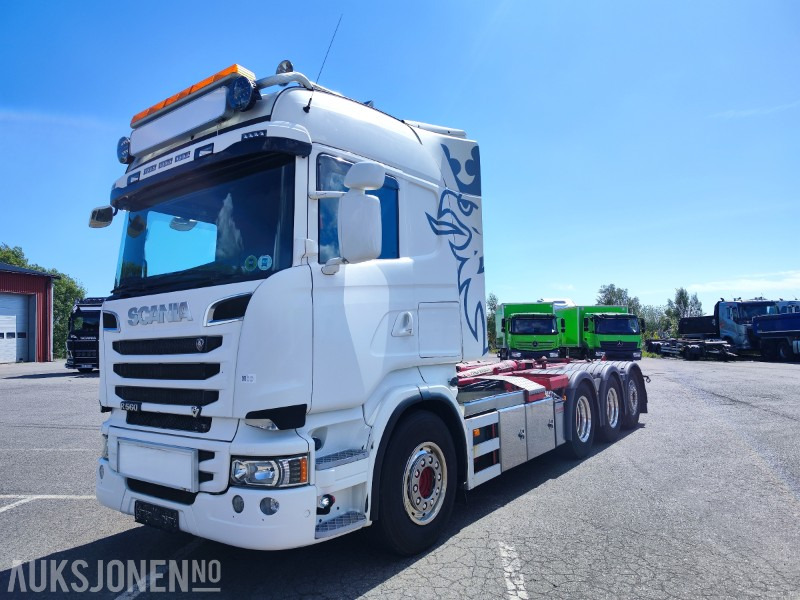 2013 Scania R560 KROKBIL SERVICEAVTALE VELHOLDT NY EU., 602509 km - Hook-lift sunkvežimis: foto 1 2013 Scania R560 KROKBIL SERVICEAVTALE VELHOLDT NY EU., 602509 km - Hook-lift sunkvežimis: foto 1