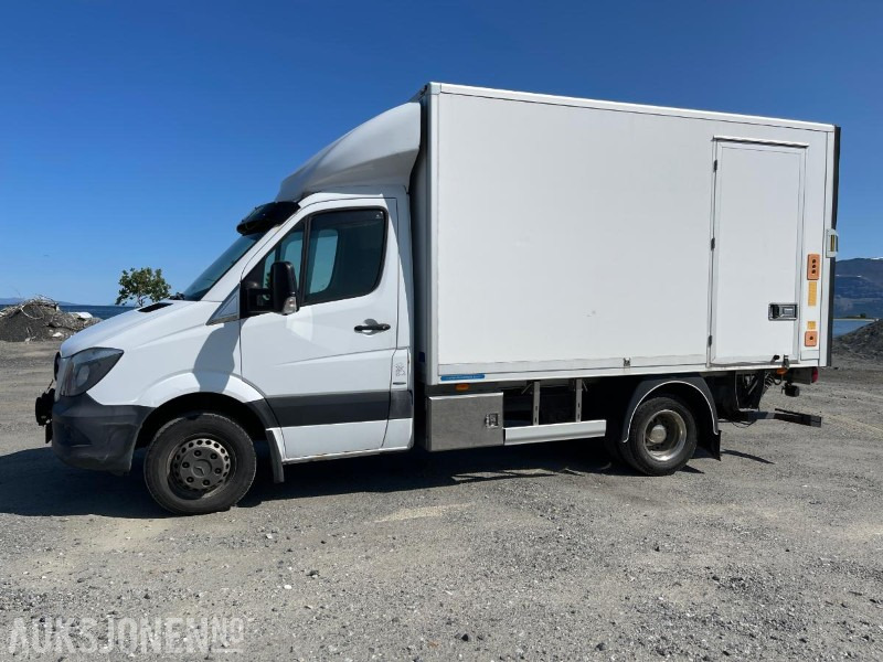 2014 Mercedes-Benz 516 Bluetec Sprinter Automat, kun 157716 km, SKAB påbygg, og 750 kg Zepro bakløft - Furgonas sunkvežimis: foto 2 2014 Mercedes-Benz 516 Bluetec Sprinter Automat, kun 157716 km, SKAB påbygg, og 750 kg Zepro bakløft - Furgonas sunkvežimis: foto 2