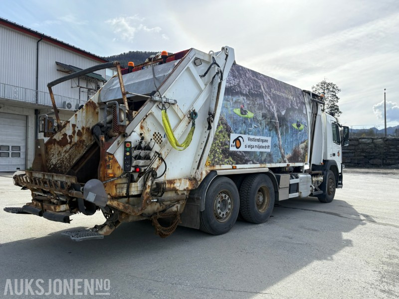 2014 Volvo FM 420 renovasjonsbil med 2-kammers løsning - Šiukšliavežis: foto 3 2014 Volvo FM 420 renovasjonsbil med 2-kammers løsning - Šiukšliavežis: foto 3