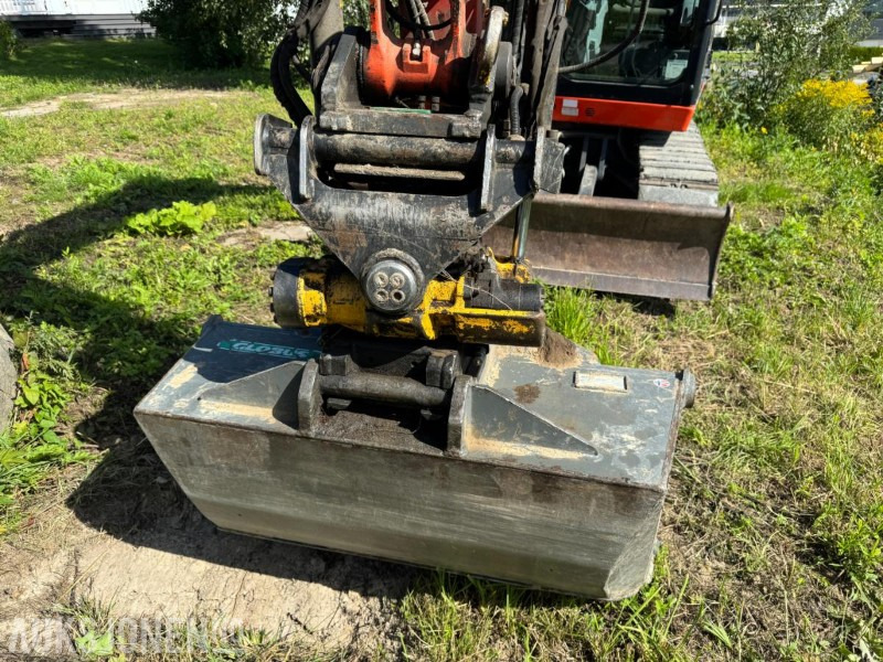 2015 KUBOTA KX080-40 GRAVEMASKIN MED TILTROTATOR OG 2 SKUFFER - Ekskavatorius: foto 3 2015 KUBOTA KX080-40 GRAVEMASKIN MED TILTROTATOR OG 2 SKUFFER - Ekskavatorius: foto 3