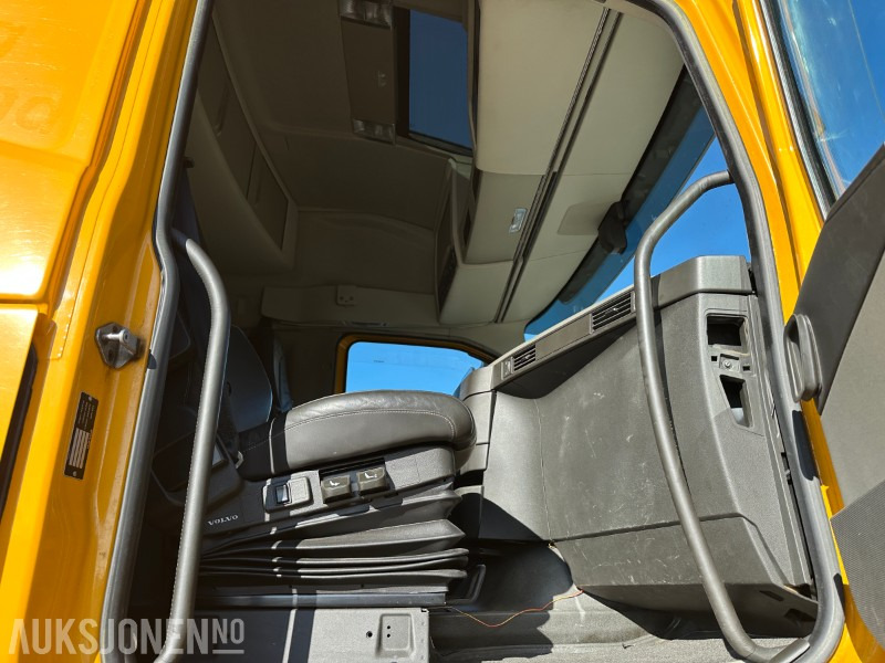 2015 Volvo FH 540 6x4 - KOMBIBIL/TIPPBIL/BRØYTEBIL - 344925km - Savivartis sunkvežimis: foto 5 2015 Volvo FH 540 6x4 - KOMBIBIL/TIPPBIL/BRØYTEBIL - 344925km - Savivartis sunkvežimis: foto 5