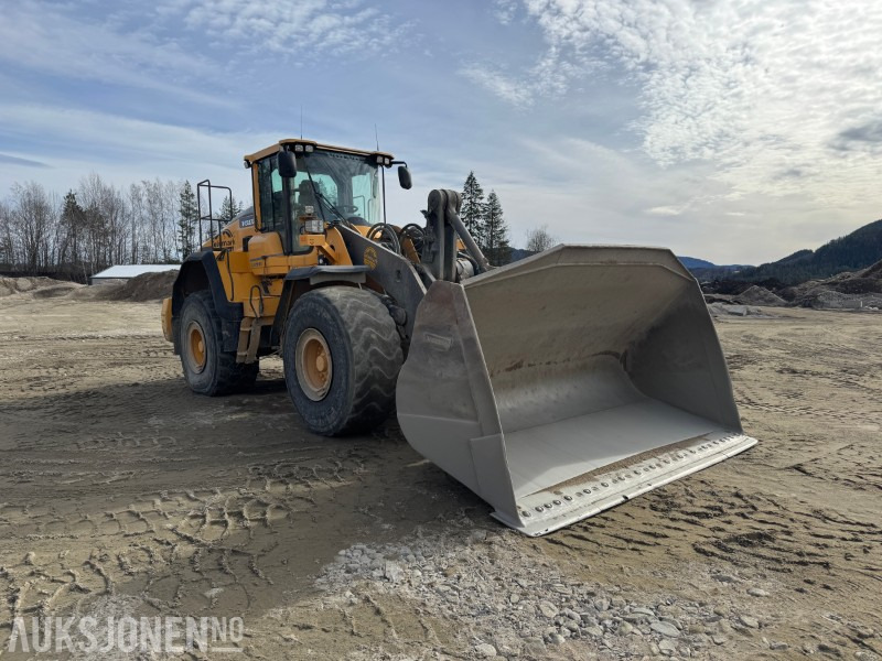 2015 Volvo L180H Hjullaster - Spakestyring - Sentralsmøring - Ratinis krautuvas: foto 3 2015 Volvo L180H Hjullaster - Spakestyring - Sentralsmøring - Ratinis krautuvas: foto 3