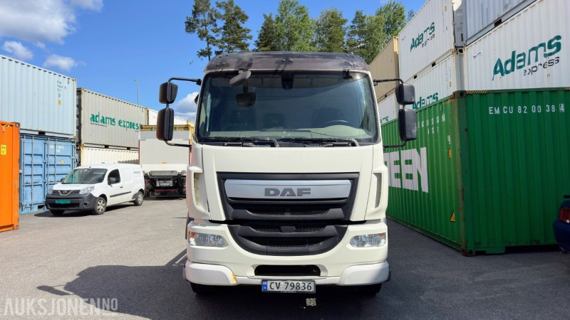2016 DAF LF 310 FA 4x2 Containerbil med ZEPRO 2000kg bakløfter | Euro 6 | Lav km - Konteineris-vežimus/ Sukeisti kūną sunkvežimis: foto 2 2016 DAF LF 310 FA 4x2 Containerbil med ZEPRO 2000kg bakløfter | Euro 6 | Lav km - Konteineris-vežimus/ Sukeisti kūną sunkvežimis: foto 2