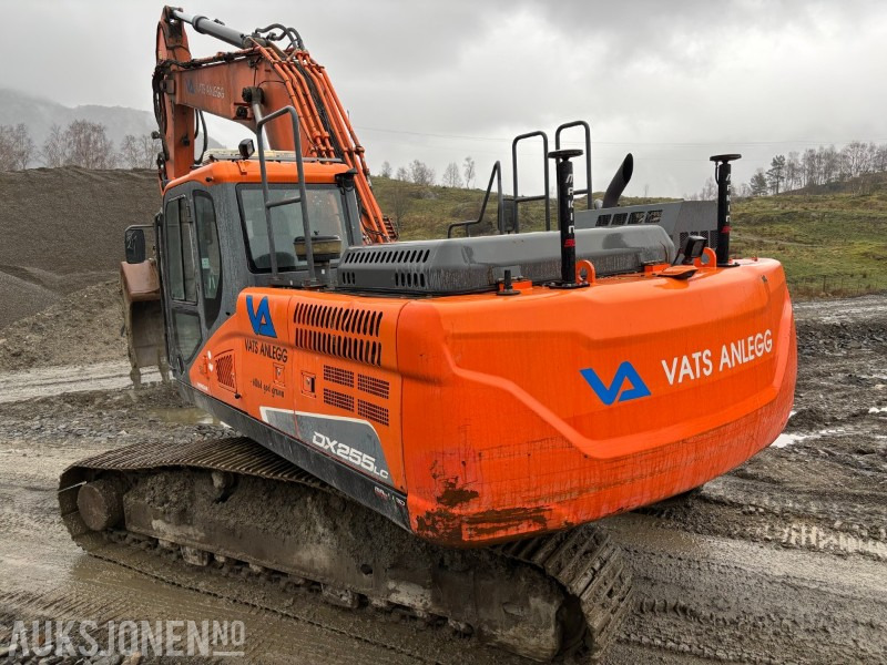 2016 Doosan DX255 LC-5 - Ekskavatorius: foto 3 2016 Doosan DX255 LC-5 - Ekskavatorius: foto 3