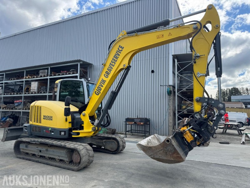 2016 Wacker Neuson ET 90 GRAVEMASKIN MED ROTOTILT, SENTRALSMØRING OG 3 SKUFFER - Ekskavatorius: foto 5 2016 Wacker Neuson ET 90 GRAVEMASKIN MED ROTOTILT, SENTRALSMØRING OG 3 SKUFFER - Ekskavatorius: foto 5