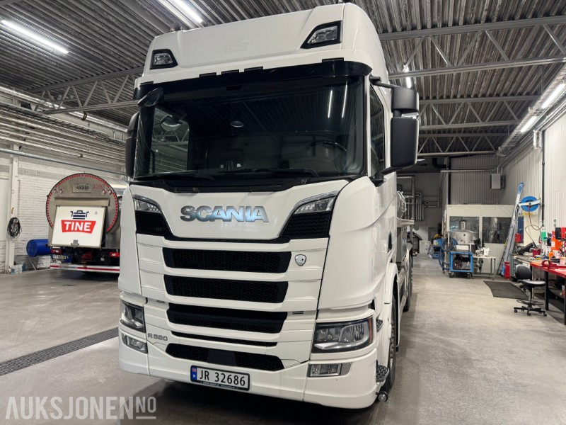 2017 Scania R580 TANKBIL, EURO 6, 14000 LITER TANK - Autocisterna: foto 2 2017 Scania R580 TANKBIL, EURO 6, 14000 LITER TANK - Autocisterna: foto 2