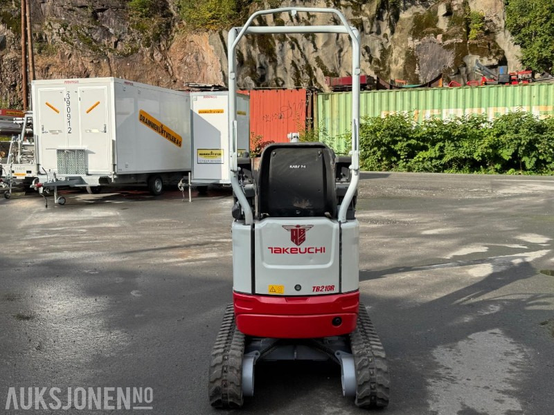 2017 Takeuchi TB210R minigraver med graveskuffe - Mini ekskavatorius: foto 4 2017 Takeuchi TB210R minigraver med graveskuffe - Mini ekskavatorius: foto 4