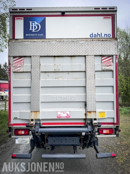2017 Volvo FE - 320 - Distribusjons lastebil med bakløft - Gått kun 264.000 km - Furgonas sunkvežimis: foto 5 2017 Volvo FE - 320 - Distribusjons lastebil med bakløft - Gått kun 264.000 km - Furgonas sunkvežimis: foto 5