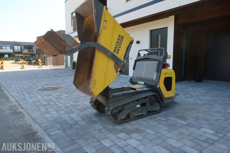 2017 Wacker Neuson DT10E - Elektrisk beltedumper med selvlaster - Nyttelast 1000 kg. - Timetall: 58 - Savivartis: foto 1 2017 Wacker Neuson DT10E - Elektrisk beltedumper med selvlaster - Nyttelast 1000 kg. - Timetall: 58 - Savivartis: foto 1