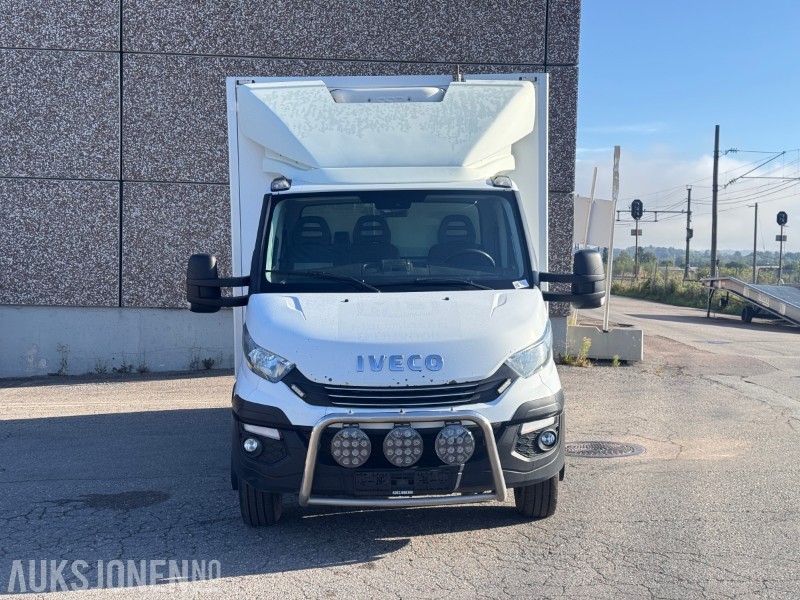 2018 Iveco DAILY - SKAP - MOBILT VERKSTED - SERVICEBIL - SVÆRT PÅKOSTET INNREDNING! - Furgonas sunkvežimis: foto 2 2018 Iveco DAILY - SKAP - MOBILT VERKSTED - SERVICEBIL - SVÆRT PÅKOSTET INNREDNING! - Furgonas sunkvežimis: foto 2