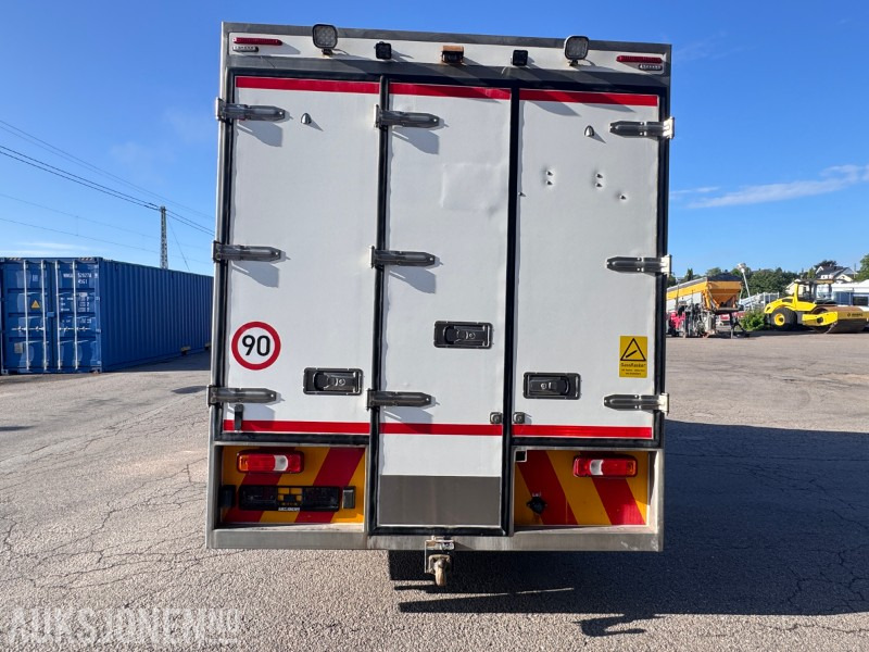 2018 Iveco DAILY - SKAP - MOBILT VERKSTED - SERVICEBIL - SVÆRT PÅKOSTET INNREDNING! - Furgonas sunkvežimis: foto 5 2018 Iveco DAILY - SKAP - MOBILT VERKSTED - SERVICEBIL - SVÆRT PÅKOSTET INNREDNING! - Furgonas sunkvežimis: foto 5