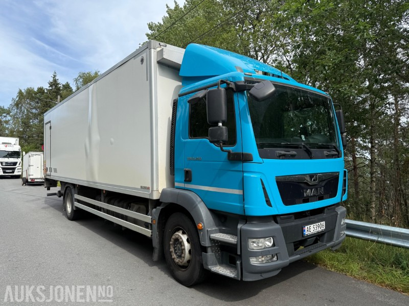 2018 MAN TGM 250, baklem, Elektrisk jekketralle, 250hk, Cruisekontroll, Ryggekamera - Furgonas sunkvežimis: foto 3 2018 MAN TGM 250, baklem, Elektrisk jekketralle, 250hk, Cruisekontroll, Ryggekamera - Furgonas sunkvežimis: foto 3