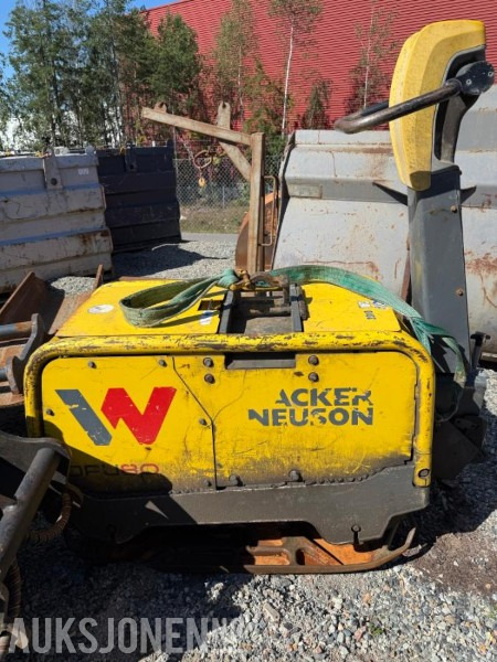 2018 Wacker Neuson DPU80 vibroplate / 771kg - Volas: foto 1 2018 Wacker Neuson DPU80 vibroplate / 771kg - Volas: foto 1