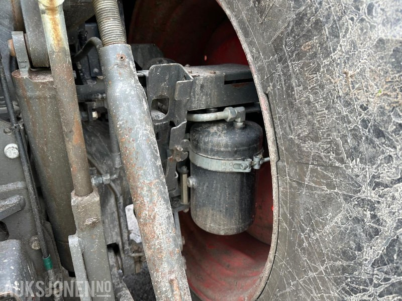 2019 CLAAS ARION 660 CMATIC TRAKTOR - 2865 Timer - Traktorius: foto 4 2019 CLAAS ARION 660 CMATIC TRAKTOR - 2865 Timer - Traktorius: foto 4