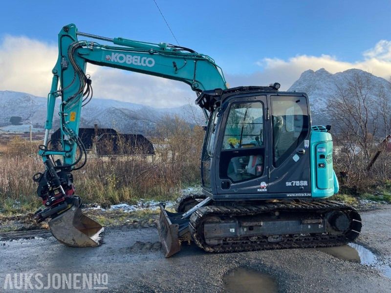 2021 Kobelco SK75SR-7 Gravemaskin med skjær, tiltrotator med gripekassett, nylig sertifisert, kun 2400 timer - Ekskavatorius: foto 2 2021 Kobelco SK75SR-7 Gravemaskin med skjær, tiltrotator med gripekassett, nylig sertifisert, kun 2400 timer - Ekskavatorius: foto 2