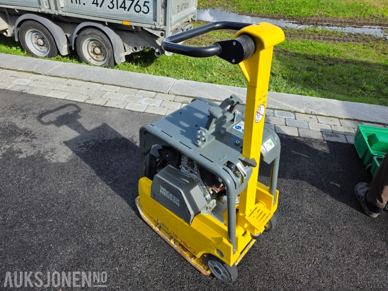 2023 Wacker Neuson DPU3750 Vibroplate 265kg - 4,2kW - 40 arbeidstimer - Volas: foto 1 2023 Wacker Neuson DPU3750 Vibroplate 265kg - 4,2kW - 40 arbeidstimer - Volas: foto 1