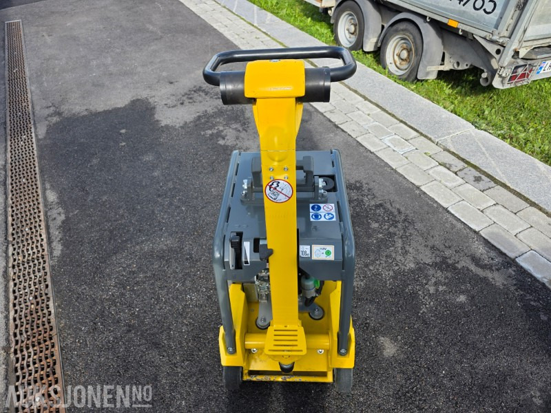2023 Wacker Neuson DPU3750 Vibroplate 265kg - 4,2kW - 40 arbeidstimer - Volas: foto 3 2023 Wacker Neuson DPU3750 Vibroplate 265kg - 4,2kW - 40 arbeidstimer - Volas: foto 3