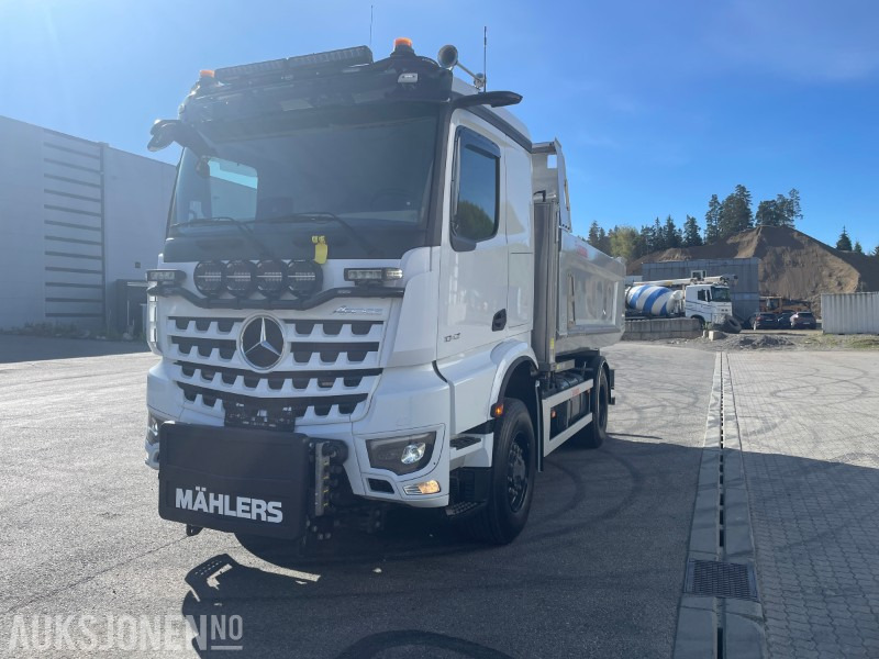 2024 Mercedes-Benz Arocs 1842 4x4 Kombibil m/brøyteopplegg – Kun 13 000 km - Som NY! - Savivartis sunkvežimis: foto 2 2024 Mercedes-Benz Arocs 1842 4x4 Kombibil m/brøyteopplegg – Kun 13 000 km - Som NY! - Savivartis sunkvežimis: foto 2
