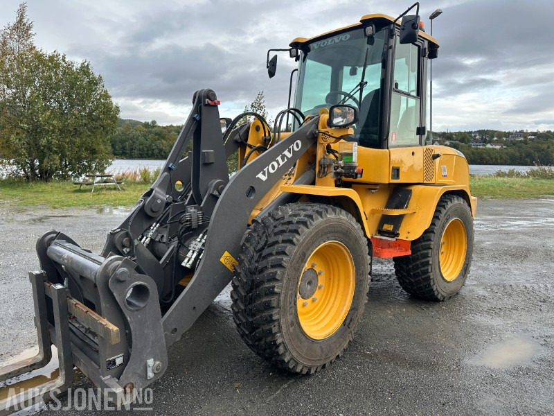 2024 Volvo L35GT HJULLASTER MED PALLEGAFFLER - 256 TIMER - Ratinis krautuvas: foto 1 2024 Volvo L35GT HJULLASTER MED PALLEGAFFLER - 256 TIMER - Ratinis krautuvas: foto 1