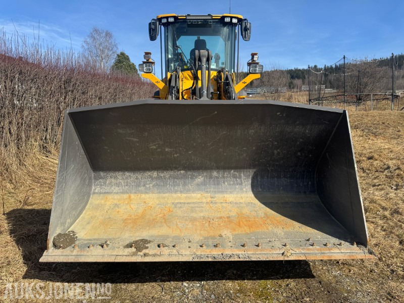 2024 Volvo L70H2 HJULLASTER MED SKUFFE, SETRALSMØRING, VEKT +++KUN 400 TIMER - Ratinis krautuvas: foto 3 2024 Volvo L70H2 HJULLASTER MED SKUFFE, SETRALSMØRING, VEKT +++KUN 400 TIMER - Ratinis krautuvas: foto 3