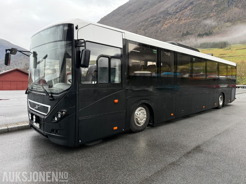 2013 Volvo 8900 B7R - Autobusas: foto 1 2013 Volvo 8900 B7R - Autobusas: foto 1