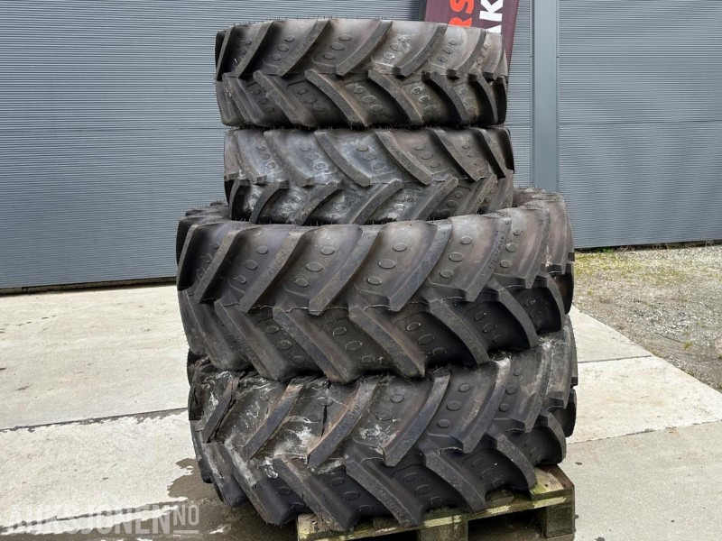 BKT AGRIMAX RT 765 TRAKTORDEKK 320/70 R 20 + 420/70 R 28 - Traktorius: foto 2 BKT AGRIMAX RT 765 TRAKTORDEKK 320/70 R 20 + 420/70 R 28 - Traktorius: foto 2