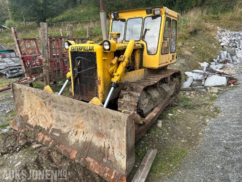 Cat D5 Bulldoser // doser - Statybinė įranga: foto 5 Cat D5 Bulldoser // doser - Statybinė įranga: foto 5