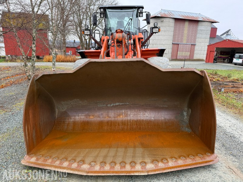 Hitachi ZW 310-6 Lite timer etter alder - kun 4242t - Ekskavatorius: foto 2 Hitachi ZW 310-6 Lite timer etter alder - kun 4242t - Ekskavatorius: foto 2