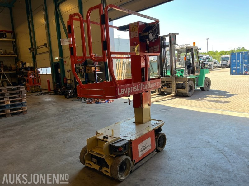 JLG 1230 Mastelift med 3,66m platform høyde - Kėlimo platforma: foto 5 JLG 1230 Mastelift med 3,66m platform høyde - Kėlimo platforma: foto 5