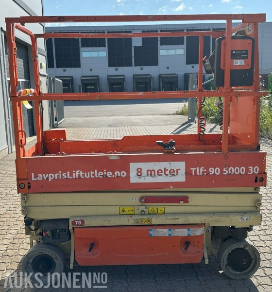 JLG 1930 ES Sakselift med 8 m arbeidshøyde - Kėlimo platforma: foto 1 JLG 1930 ES Sakselift med 8 m arbeidshøyde - Kėlimo platforma: foto 1