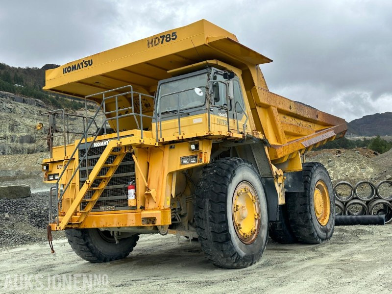 Komatsu HD 785-5 Tipptruck - Savivartis: foto 1 Komatsu HD 785-5 Tipptruck - Savivartis: foto 1