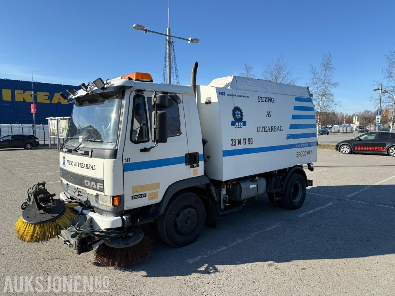 1997 DAF 45 180 TI feiebil, tilhengerfeste, nytt sug, kamera, ekstralys - Komunalinė/ Specializuota technika: foto 1 1997 DAF 45 180 TI feiebil, tilhengerfeste, nytt sug, kamera, ekstralys - Komunalinė/ Specializuota technika: foto 1