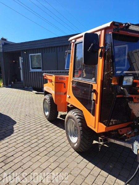 2004 Nimos DM TRAC 501 Redskapsbærer - Komunalinė/ Specializuota technika: foto 4 2004 Nimos DM TRAC 501 Redskapsbærer - Komunalinė/ Specializuota technika: foto 4